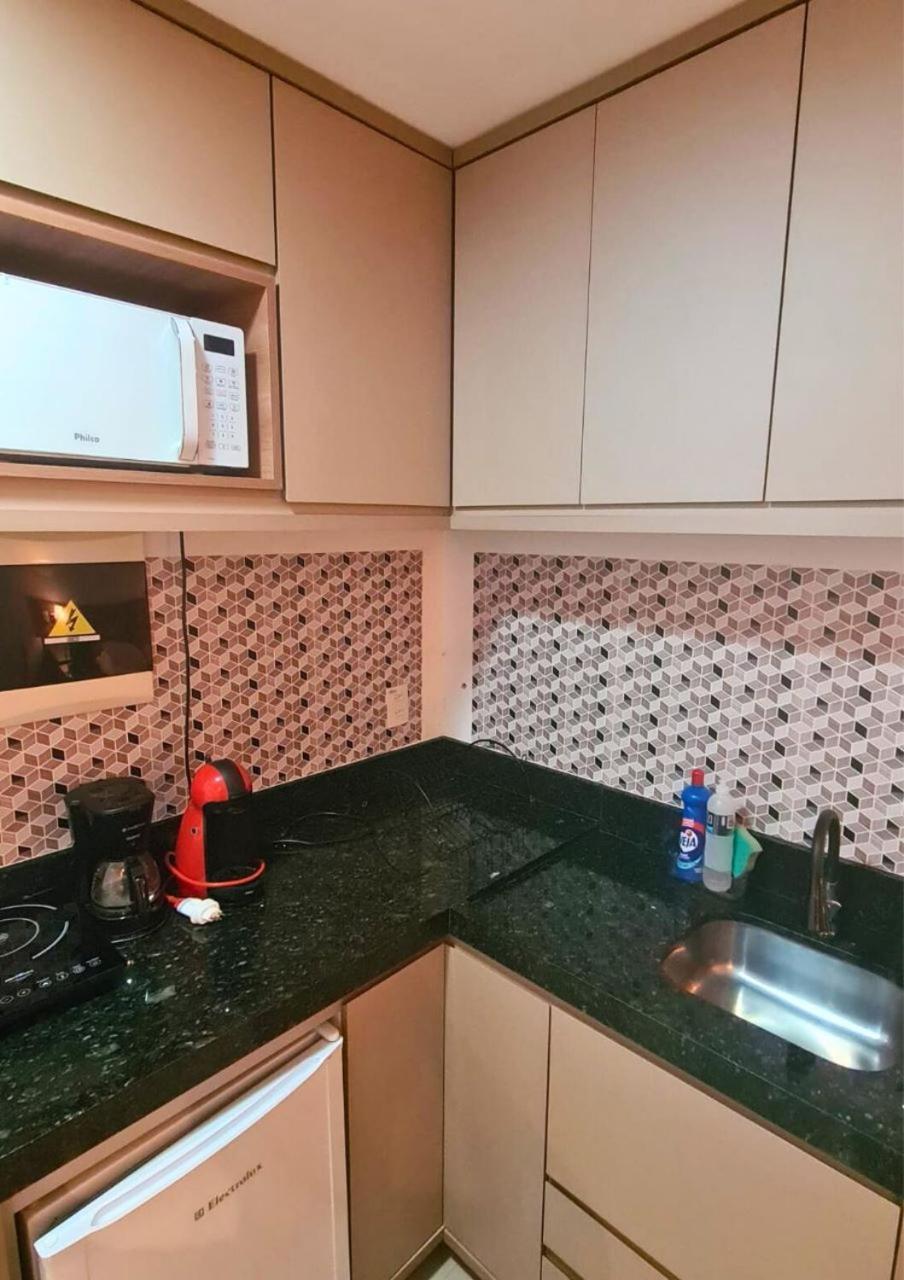 Mg Apto Com Cozinha 쿠이아바 외부 사진